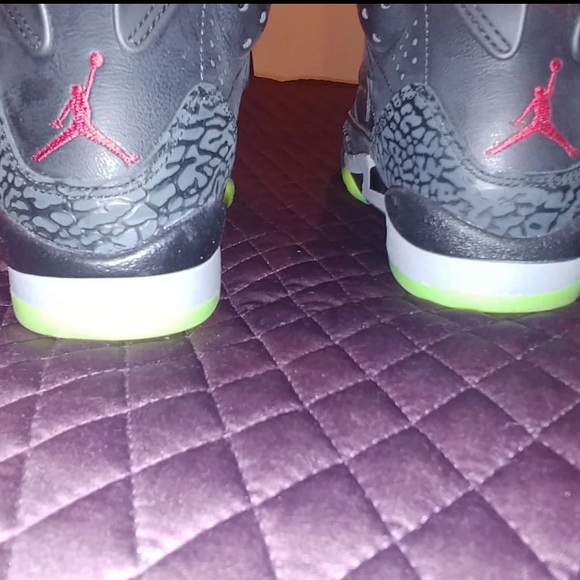 Jordan - Picture 3 of 5